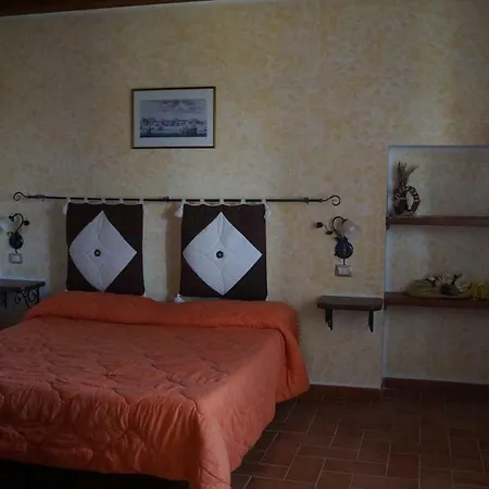 Agriturismo Poggio San Pietro Pitigliano Exterior photo